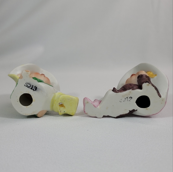 (2) Vtg Pixie Elves Porcelain Shelf Sitter Figures - Picture 10 of 11